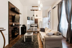 Orsi's sweet & lovely home